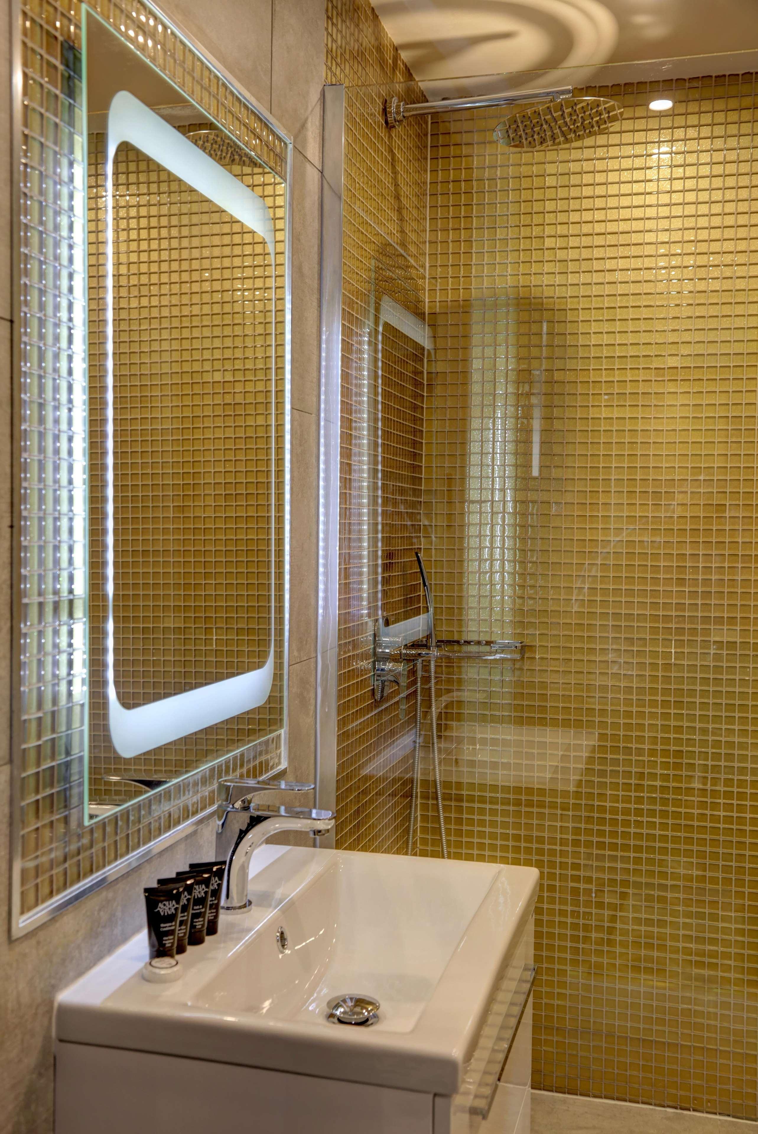 Отель Putney Hotel; Bw Signature Collection